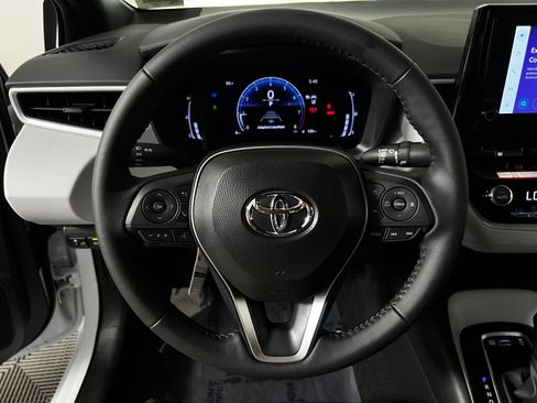 Used 2026 Toyota Corolla SE FWD image 14
