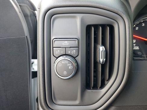 Used 2024 Chevrolet Silverado 1500 W/T w/ WT Value Package image 22