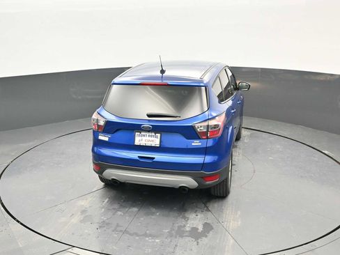 Used 2017 Ford Escape SE image 23