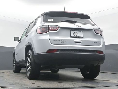 New 2026 Jeep Compass Limited image 41