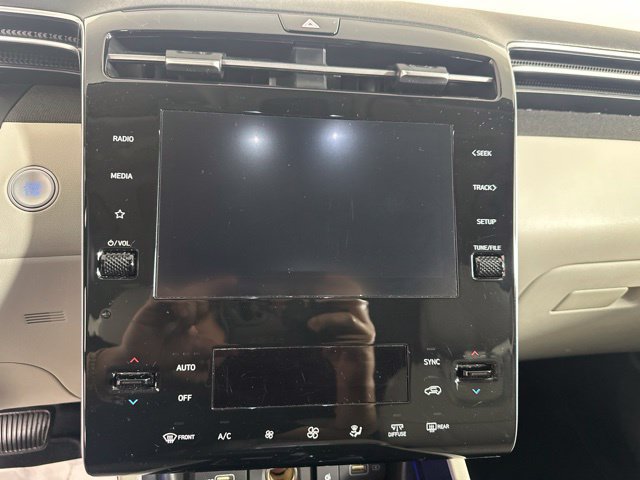 Used 2022 Hyundai Tucson SEL w/ Convenience + Premium Package AWD/4WD image 14