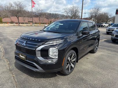 New 2026 Mitsubishi Outlander SE