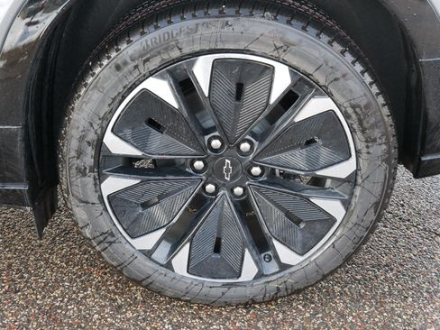 New 2026 Chevrolet Blazer EV RS image 3