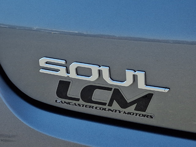 Used 2025 Kia Soul LX w/ LX Technology Package FWD image 30