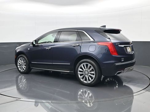Used 2018 Cadillac XT5 Platinum w/ Driver Assist Package AWD/4WD image 7