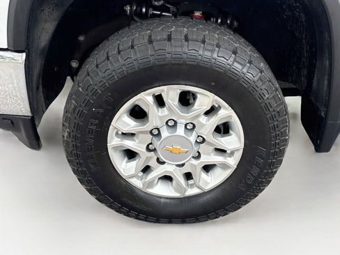 Used 2023 Chevrolet Silverado 2500 LTZ w/ LTZ Plus Package AWD/4WD image 30