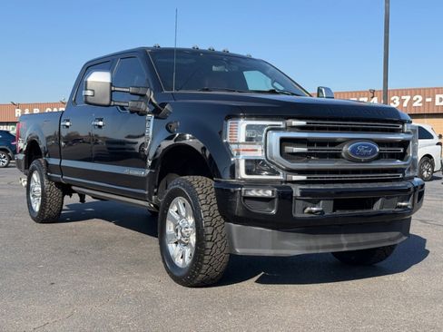 Used 2022 Ford F250 Platinum image 2