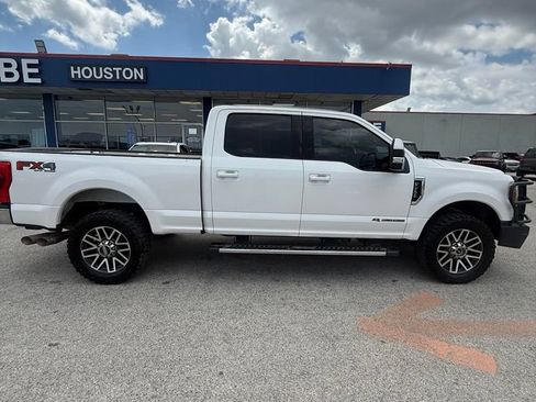 Used 2018 Ford F250 Lariat w/ Lariat Value Package AWD/4WD image 8