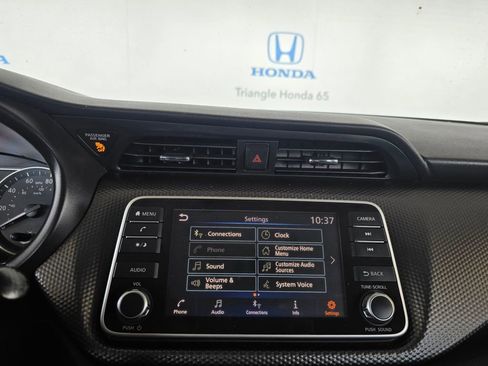 Used 2020 Nissan Kicks SV FWD image 36