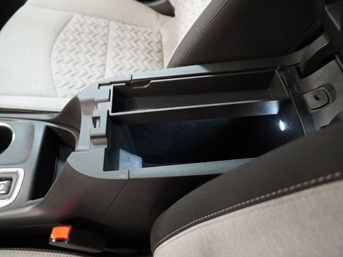 Certified 2023 Chevrolet Equinox LS image 24