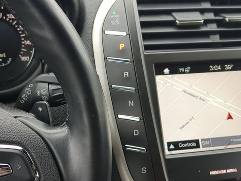 Used 2018 Lincoln MKC Reserve w/ Lincoln MKC Climate Package image 36