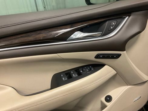 Used 2017 Buick LaCrosse Premium w/ Sights and Sounds Package FWD image 12
