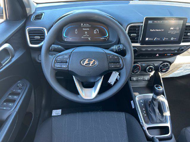 New 2026 Hyundai Venue SE FWD image 16