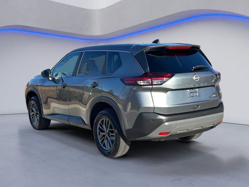Used 2023 Nissan Rogue S image 5