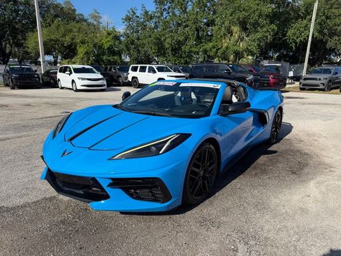 Used 2021 Chevrolet Corvette Stingray Preferred Cpe w/ Z51 Performance Package RWD image 17