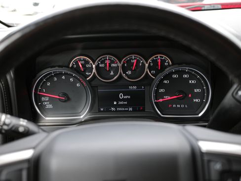 Used 2021 Chevrolet Silverado 1500 LT Trail Boss w/ Convenience Package II AWD/4WD image 21