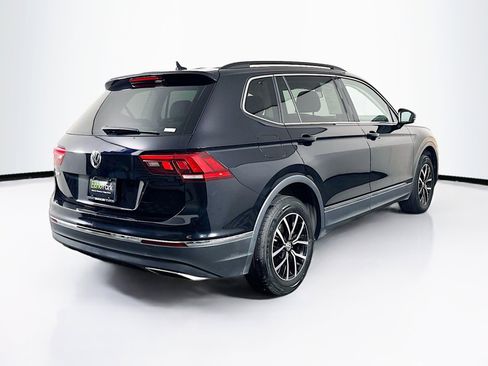 Used 2021 Volkswagen Tiguan SEL FWD image 9