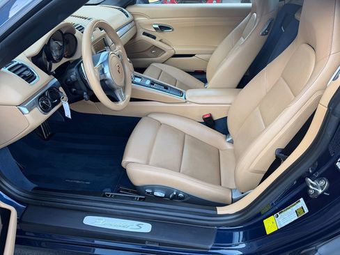 Used 2015 Porsche Boxster S image 12