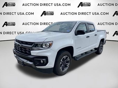 Used 2022 Chevrolet Colorado Z71 AWD/4WD image 1