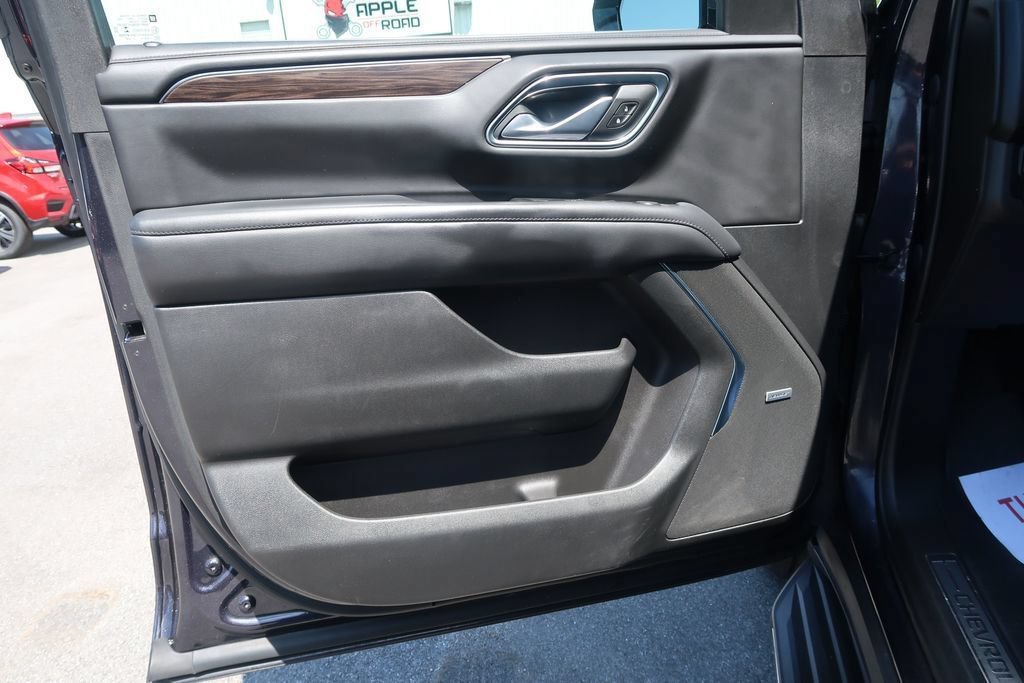 Used 2022 Chevrolet Tahoe LT AWD/4WD image 24