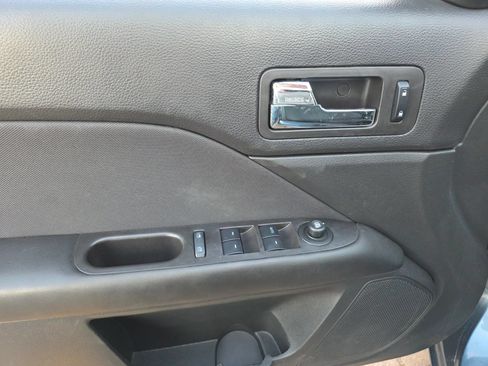 Used 2012 Ford Fusion SE FWD image 11