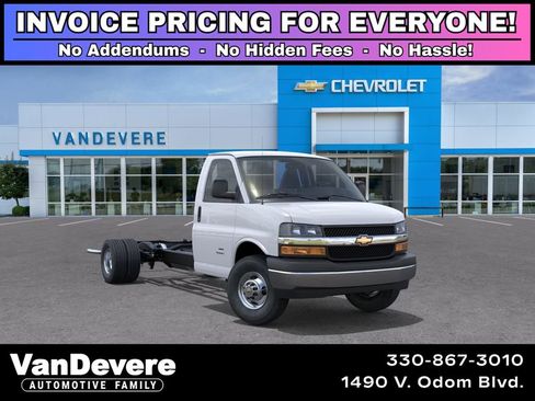 New 2026 Chevrolet Express 3500 w/ Power Convenience Package RWD image 1