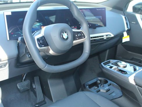 New 2026 BMW iX xDrive60 image 12
