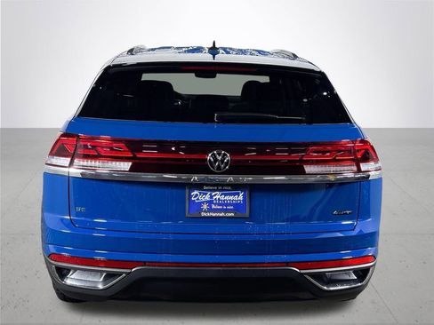New 2025 Volkswagen Atlas Cross Sport SE image 7