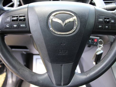 Used 2010 MAZDA MAZDA3 i Touring FWD image 26