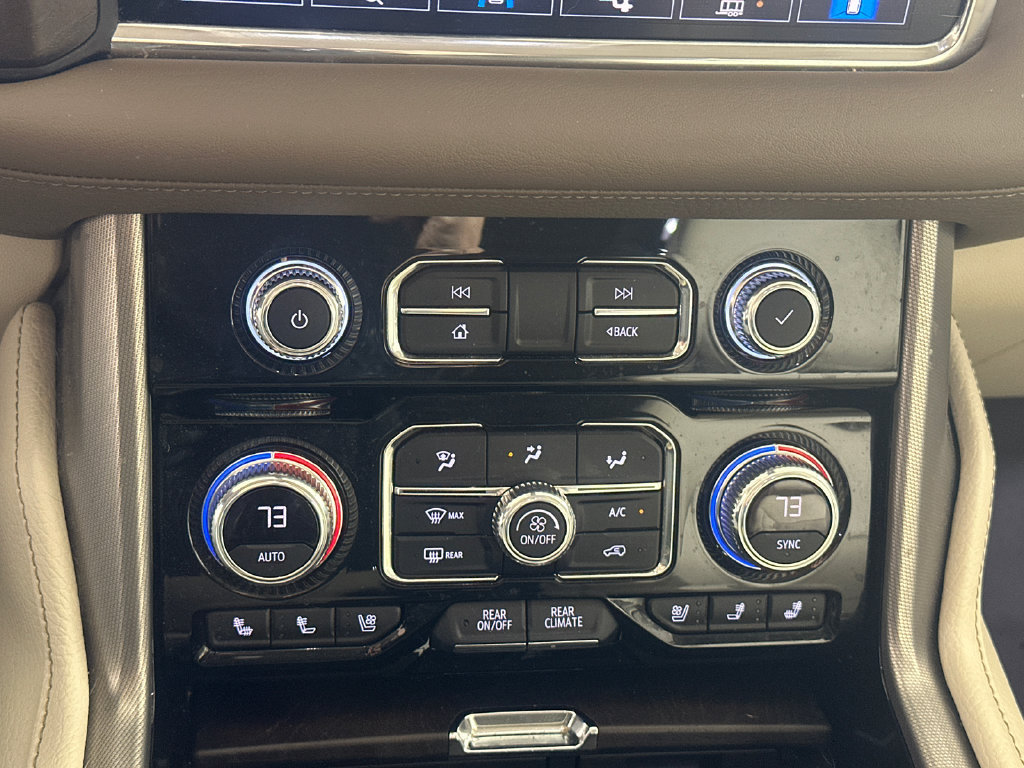 Used 2021 GMC Yukon XL Denali AWD/4WD image 7