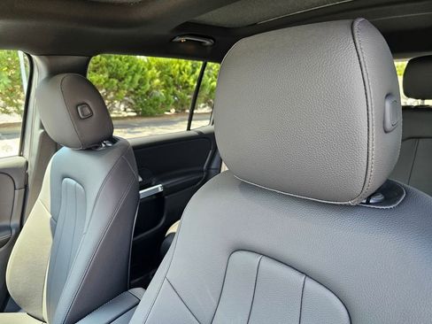 Used 2026 Mercedes-Benz GLB 250 image 17