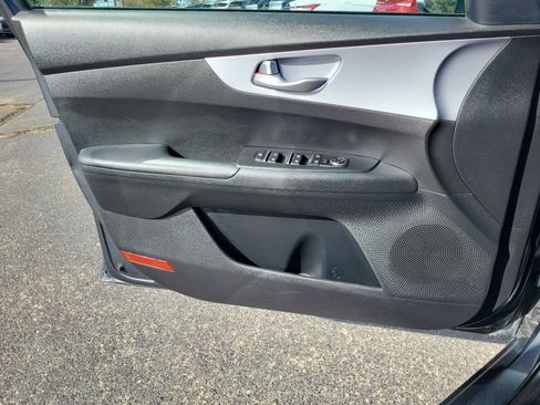 Used 2024 Kia Forte LXS image 14