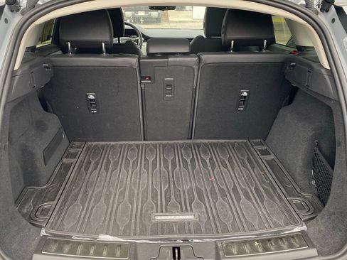 Used 2024 Land Rover Range Rover Evoque Dynamic SE image 11