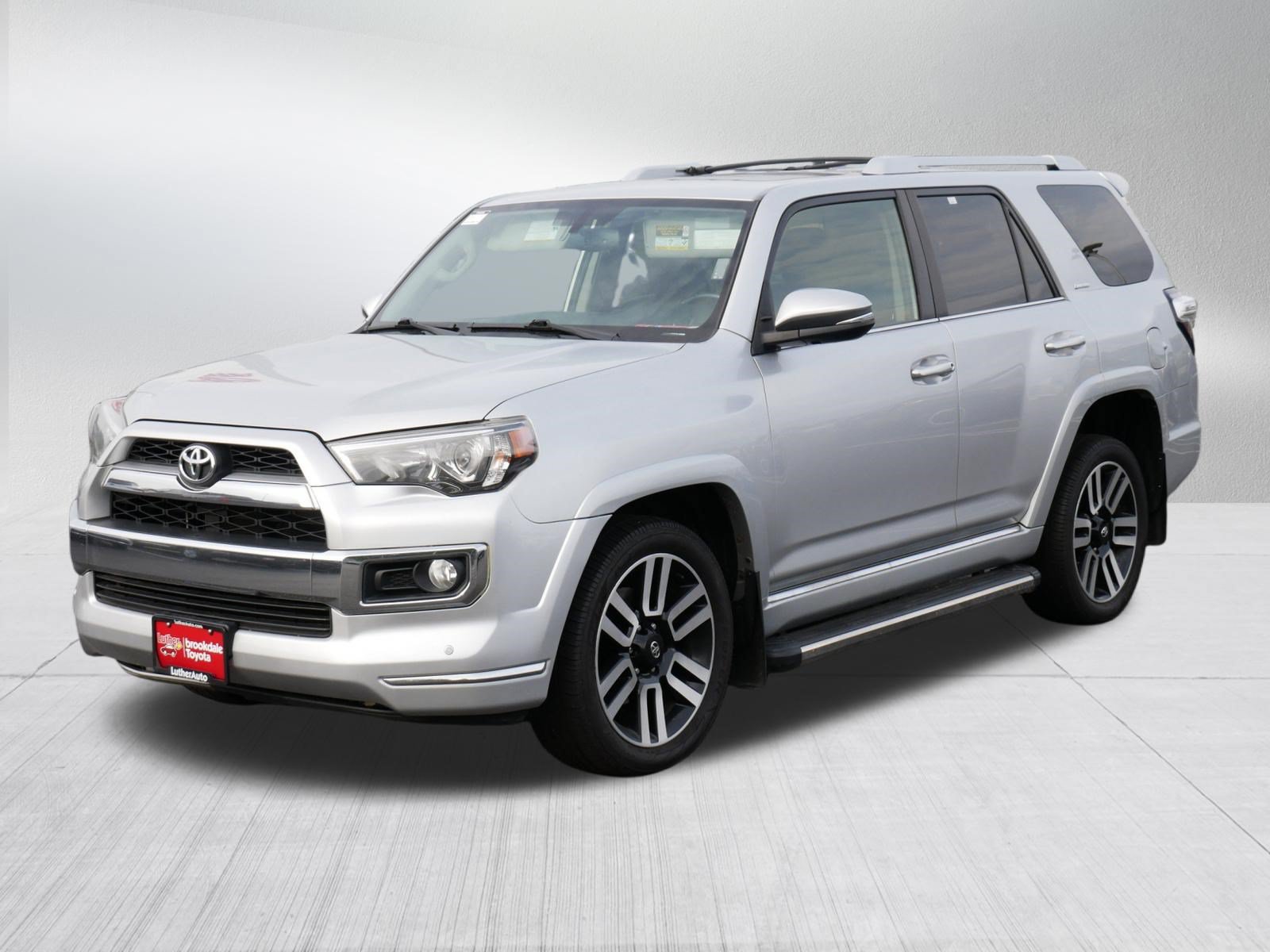 Used 2018 Toyota 4Runner Limited AWD/4WD image 3