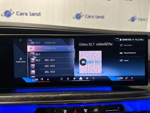 Used 2024 BMW i7 xDrive60 AWD/4WD image 44
