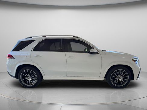 Used 2024 Mercedes-Benz GLE 450 4MATIC image 15