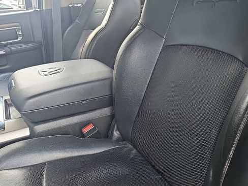 Used 2015 RAM 2500 Laramie AWD/4WD image 9