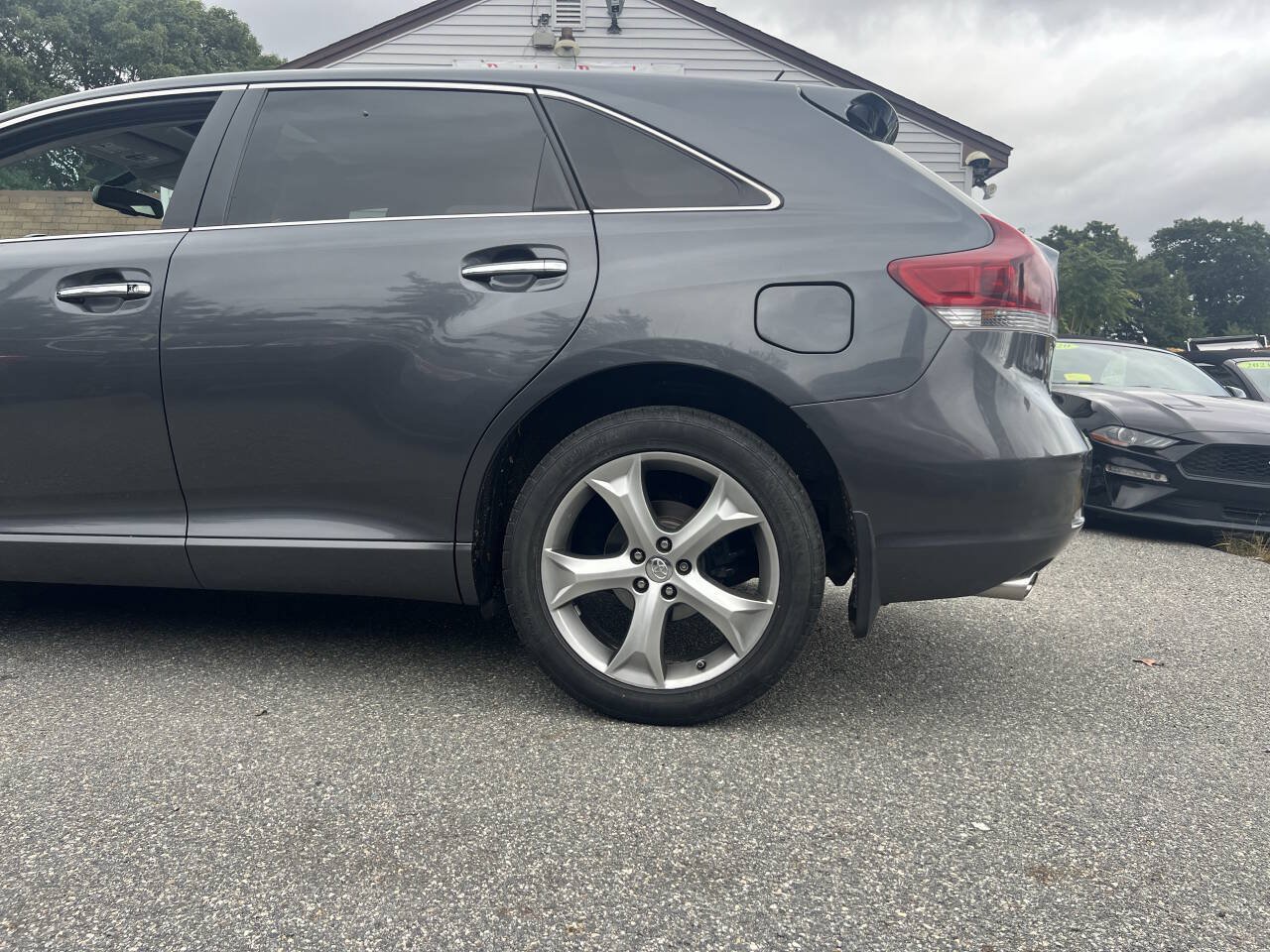 Used 2013 Toyota Venza XLE w/ XLE Premium Pkg AWD/4WD image 36
