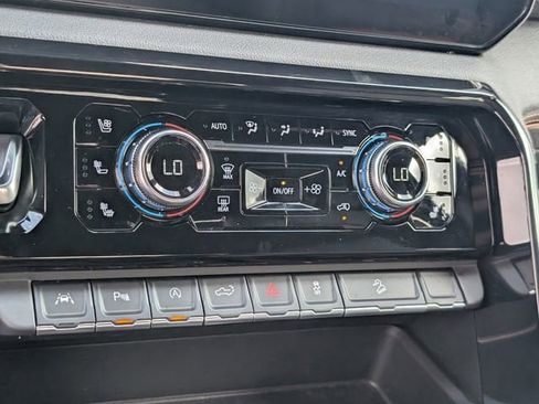 Certified 2025 GMC Sierra 1500 AT4 AWD/4WD image 15