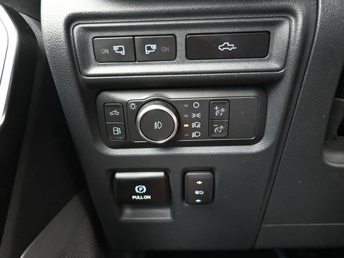 Used 2023 Ford F150 Platinum w/ Equipment Group 701A High AWD/4WD image 17