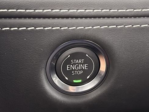 Certified 2026 Cadillac Escalade Platinum Sport image 22