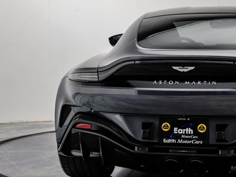 Used 2023 Aston Martin V12 Vantage RWD image 17