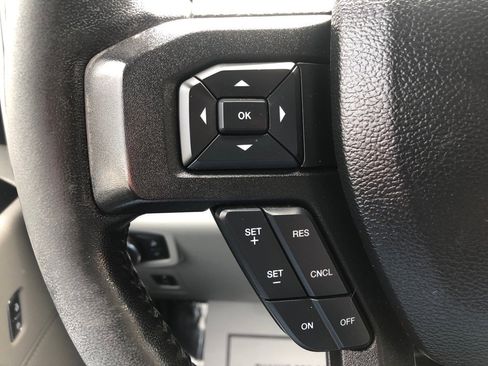 Used 2017 Ford F150 XLT w/ Equipment Group 302A Luxury image 39