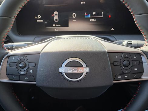 New 2026 Nissan Sentra SR w/ Floor Mat Package image 23