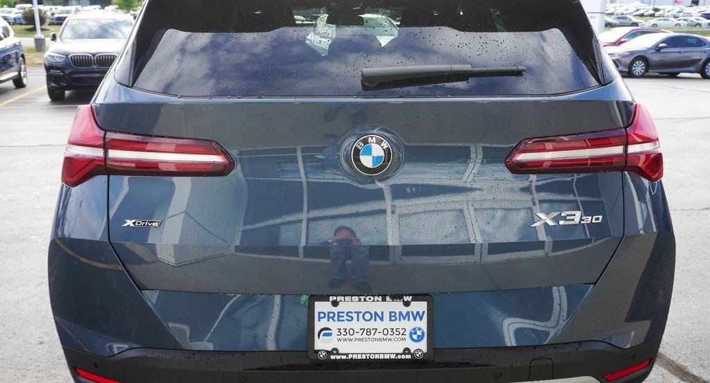 Used 2026 BMW X3 xDrive30i w/ Convenience Package AWD/4WD image 4