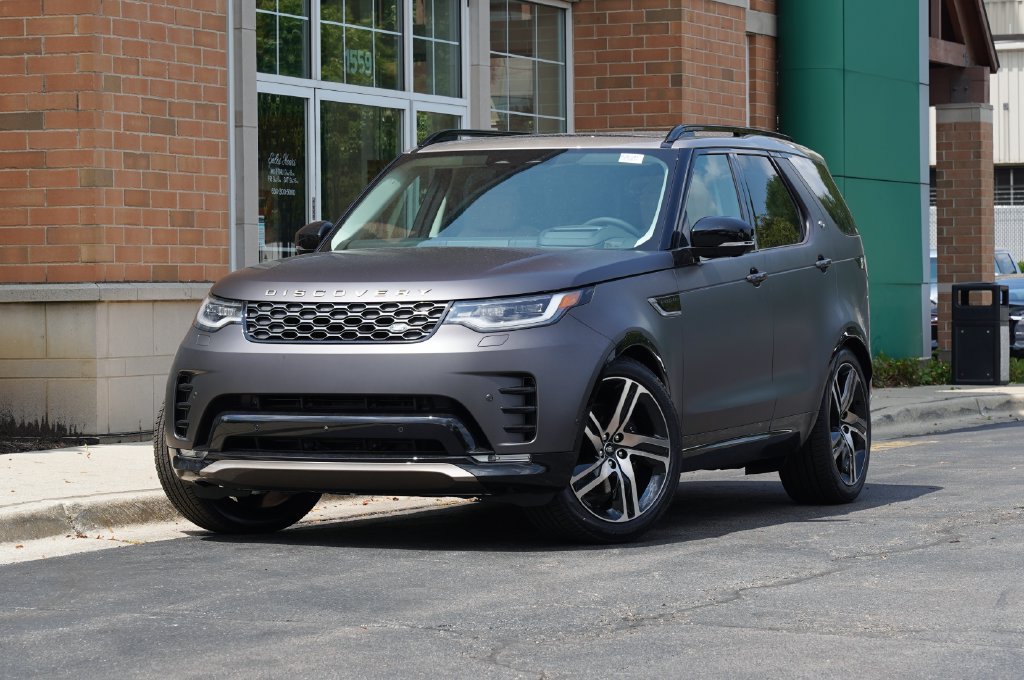 New 2026 Land Rover Discovery Limited Edition AWD/4WD image 1