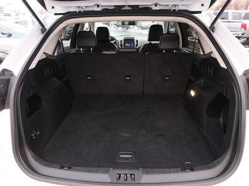 Certified 2024 Ford Edge SEL image 7