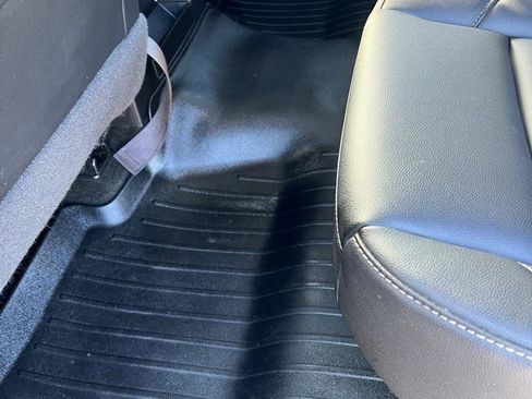 Used 2017 Chevrolet Silverado 1500 LTZ image 24