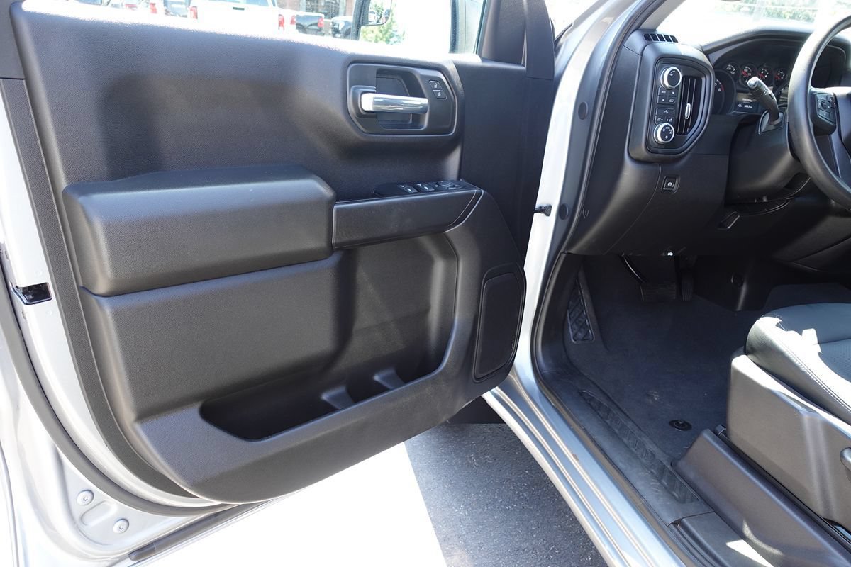 Used 2024 GMC Sierra 1500 Pro w/ Graphite Edition AWD/4WD image 15