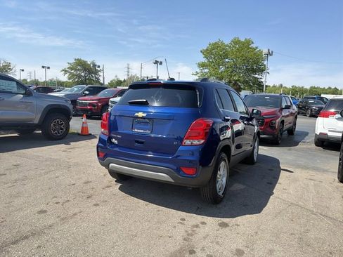 Certified 2017 Chevrolet Trax LT w/ LT Convenience Package AWD/4WD image 4